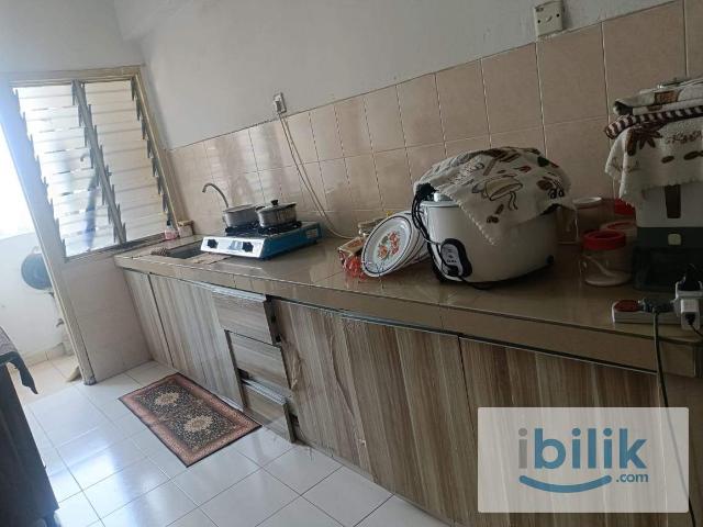 Middle Room