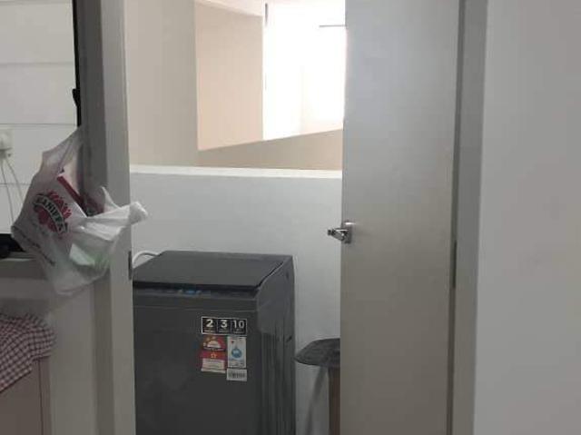 Middle room