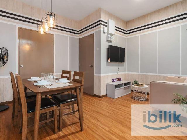 Middle room @ the trees residence damansara