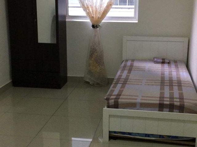 Middle Room with Air Cond for Rent at Puchong