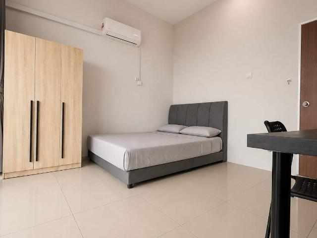Middle Room with balcony at Abel Residence Condominium, Bukit Mertajam, Seberang Perai