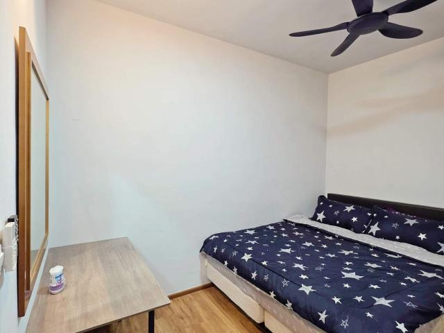 Middle Room with King Bed @ Admiral Residences Kota Laksamana