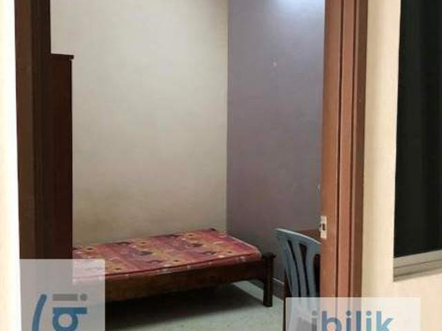 Middle Room at Taman Connaught, Cheras