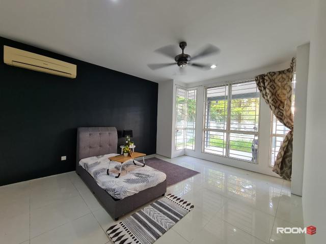 Middle Room at Taman Mesra Utama [ ] Bilik Sewa Balakong {30% Off} Tmn Mesra Utama, Amerin Mall
