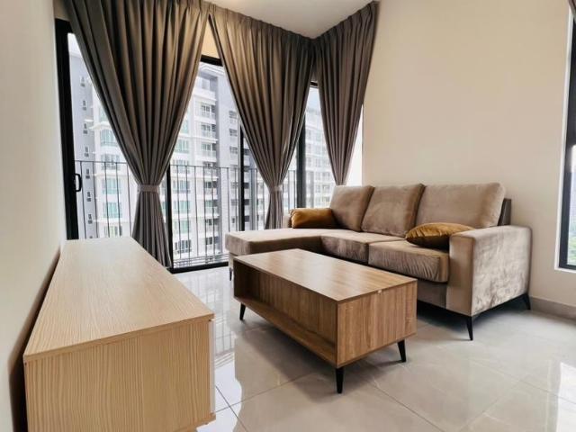 Middle Room at The Birch, Jalan Ipoh [Walking Distance to MRT Sentul Barat] no partition room