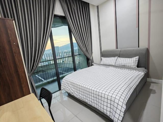 Middle Room at Unio Residence, Kepong