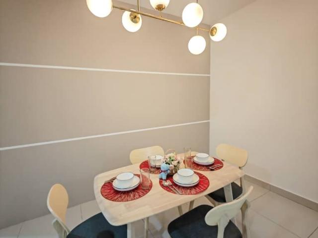 Middle Room at AraTre' Residences, Ara Damansara
