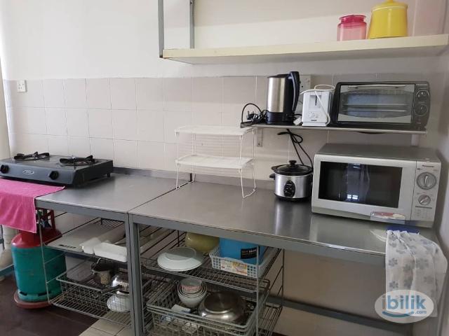 Middle Room at Bandar Baru Sri Petaling, Kuala Lumpur