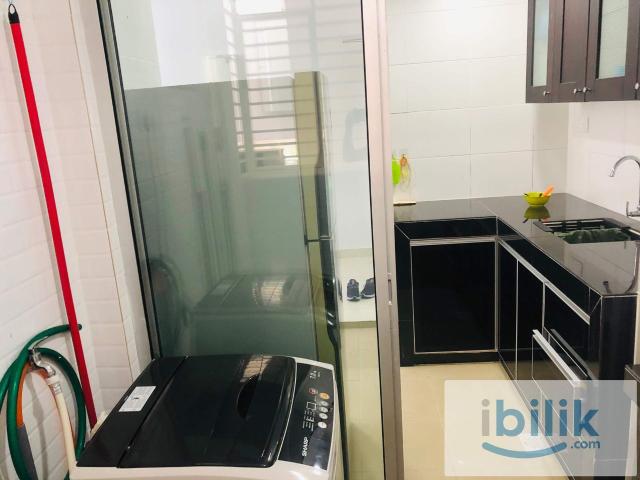 Middle Room at Bandar Bukit Tinggi 2, Klang