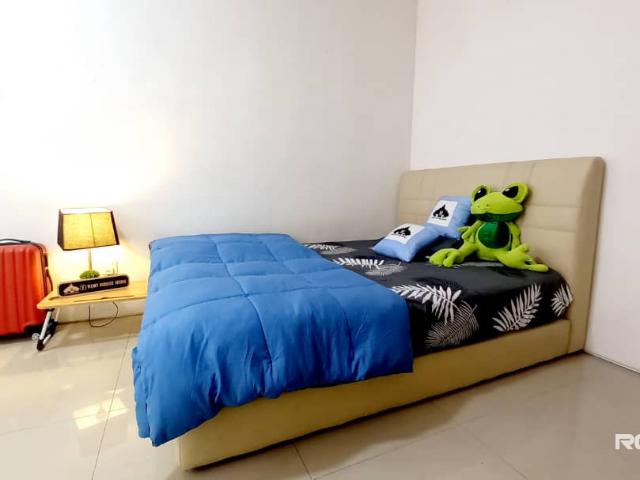 Middle Room at Bangi, Selangor Bilik Sewa Bangi {FEMALE Only} Bangi Avenue/ Lama, Agensi Nuklear, UKM, CS, Bangi
