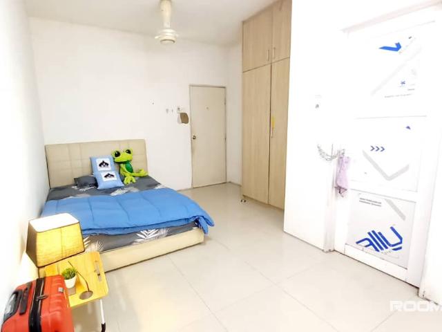 Middle Room at Balakong, Bilik Sewa Balakong [ / ] Tmn Mesra Utama, Cheras Selatan, C180