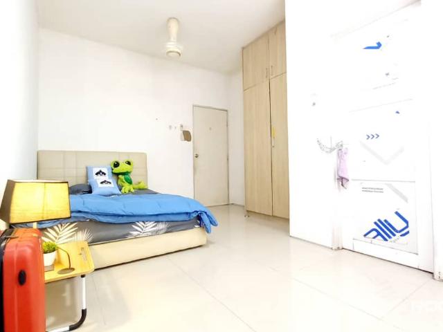 Middle Room at Balakong, Selangor, Bilik Sewa Balakong [ ATC Toilet] Tmn Mesra Utama, Amerin Mall, C180, Silk Resid