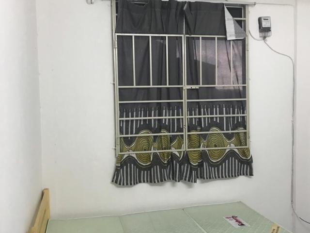 Middle Room at Bayan Lepas, Penang
