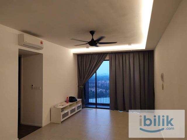 Middle Room at Bukit Rimau, Shah Alam