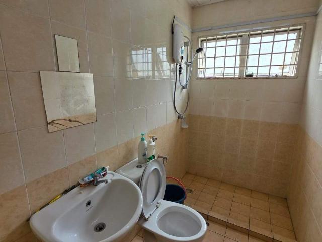 Middle Room at Bukit Rimau, Shah Alam 5mins to AEON BiG & Gamuda Walk Mall