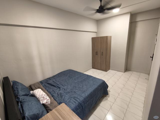 Middle Room at D'Aman Crimson, Ara Damansara