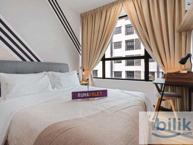 Middle room at Damansara Perdana, Near 1 Utama & IKEA Damansara