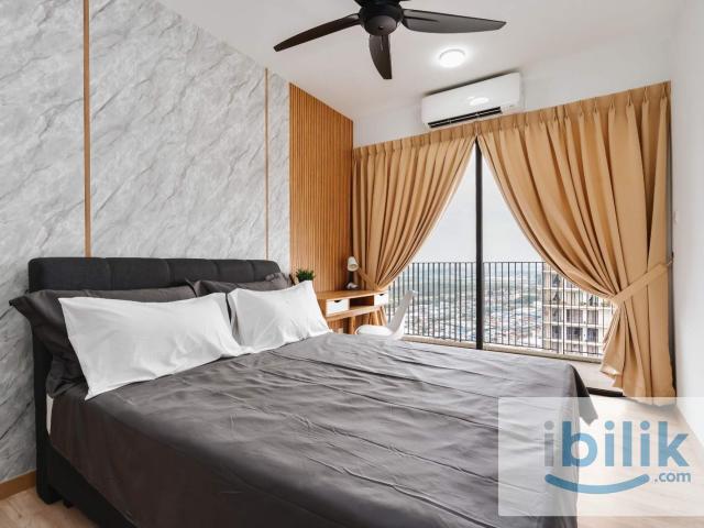Middle Room at Emporis, Kota Damansara [FULLY FURNISHED] [PROMO]