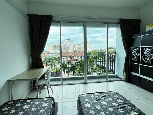 Middle Room at Epic Residences, Johor Bahru