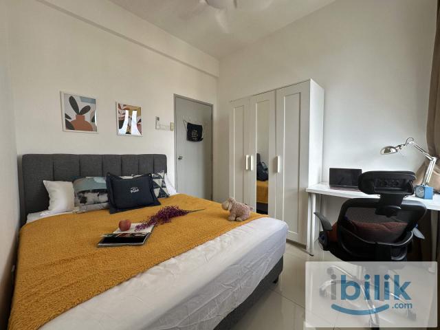 Middle Room at Golden Triangle II, Bayan Lepas