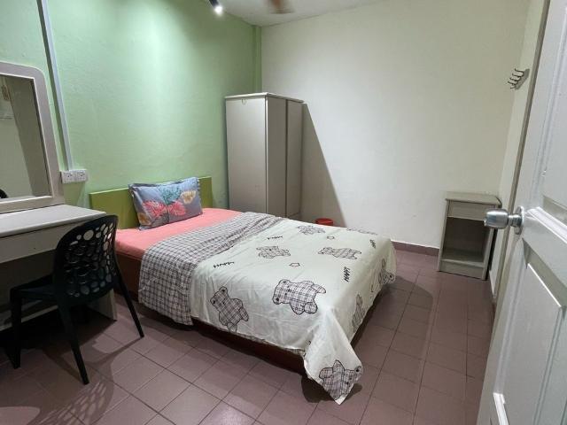 Middle Room at Hotel Hankyu