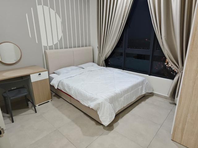 Middle Room at Meta Residences Putra Permai, Seri Kembangan
