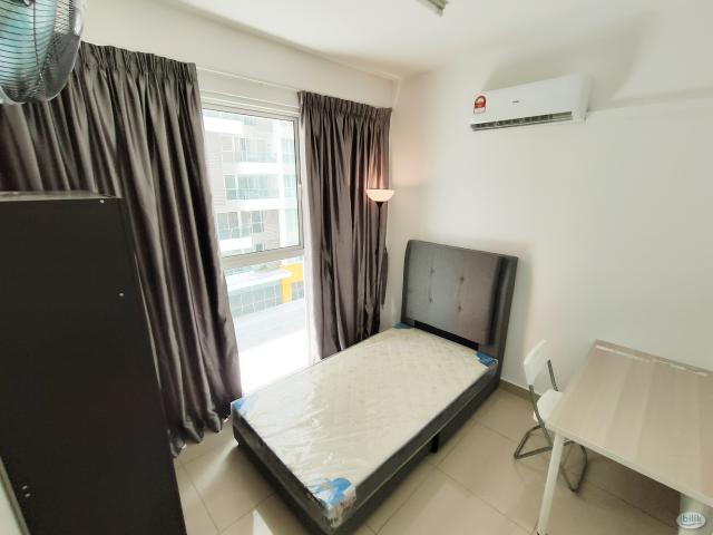 Middle Room at Pacific Place, Ara Damansara