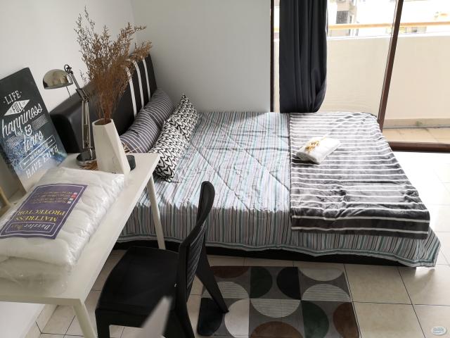 Middle Room at Palm Spring, Kota Damansara