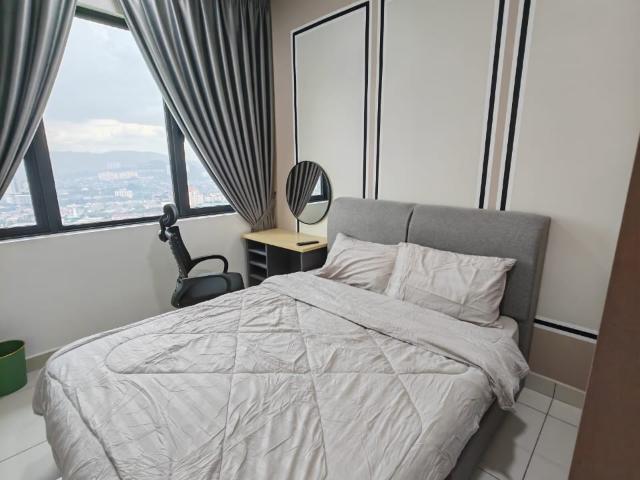 Middle Room at Parc 3, Cheras