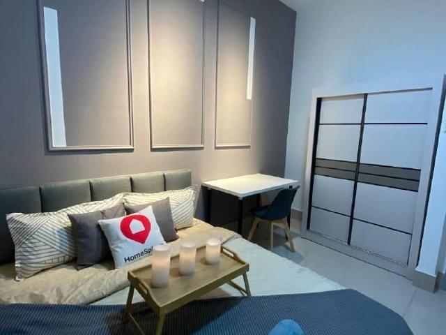 Middle Room at Razak City Residences, Sungai Besi