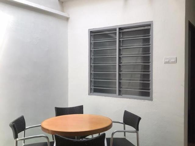 Middle Room at Section 17, Petaling Jaya