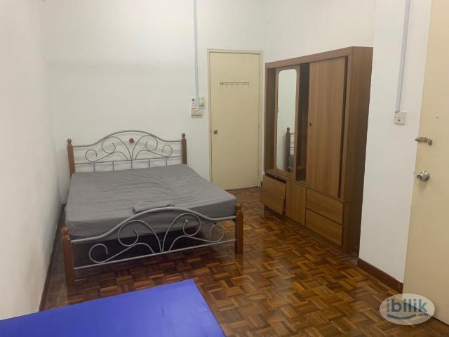 Middle Room at Sepah Puteri, Kota Damansara