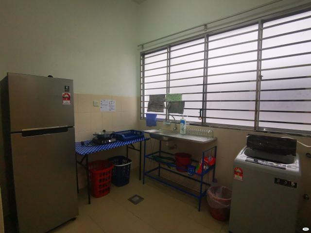 Middle Room at Setia Alam, Shah Alam