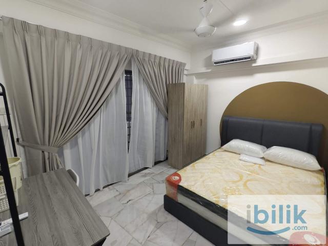 Middle Room at Shang Villa, PJ SS7