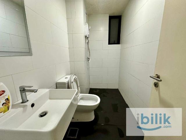 Middle Room at SQWhere, Sungai Buloh
