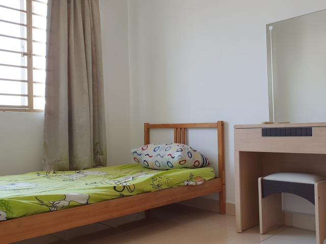 Middle Room at SuriaMas, Bandar Sunway