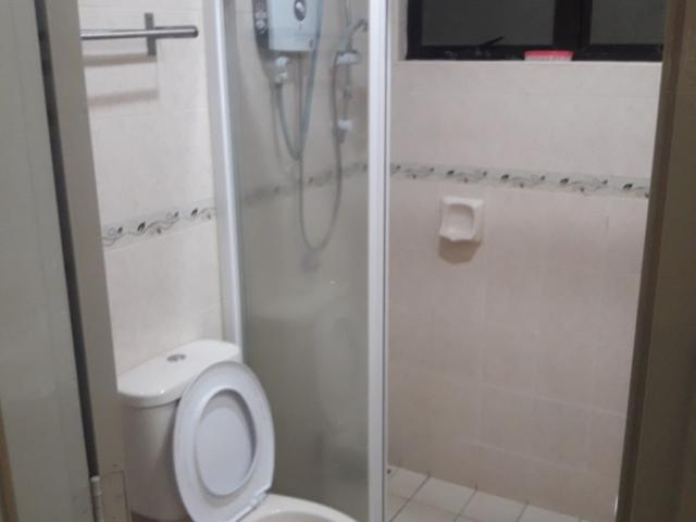 middle room available at pelangi utama