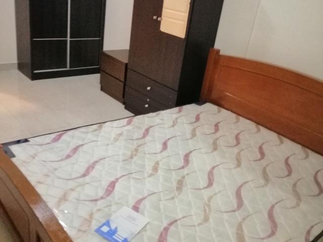 Middle room available at pelangi utama