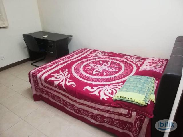 Middle Room, Cyberia Smarthomes Ladies Only