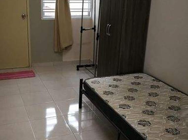 Middle Room DS at Taman Mount Austin, Tebrau