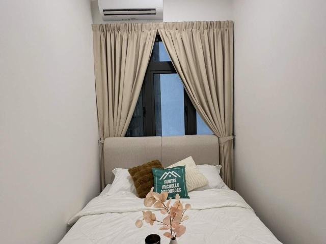Middle Room D'Seven Sunway