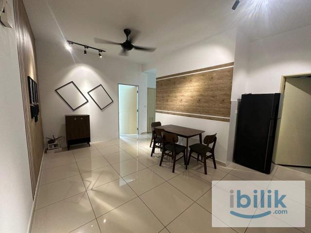 Middle Room for Rent @ The Hamilton, Wangsa Maju!