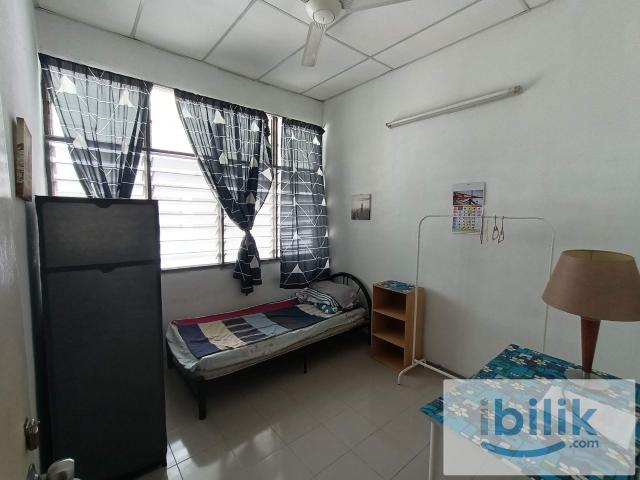 Middle Room for Rent Male in Sungai Dua Near USM & LOTUS – Fully Furnished