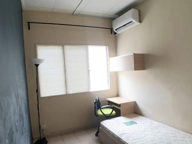 Middle room in klang utama