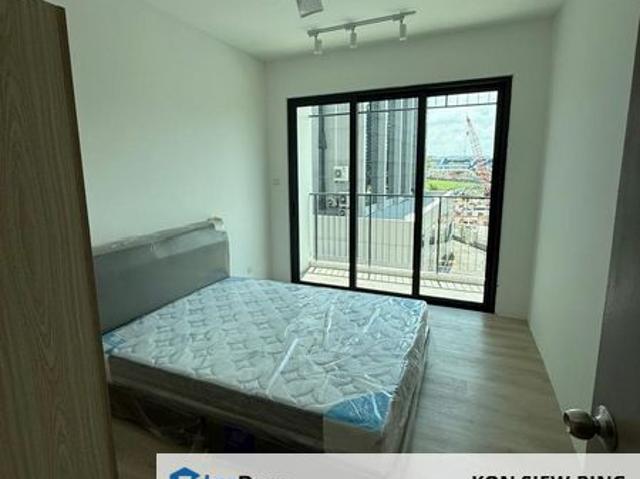 Middle Room Kenny Hill Residence 2 Apartment For Rent! Located at Kenny Hill, opposite Swinburne Kuching