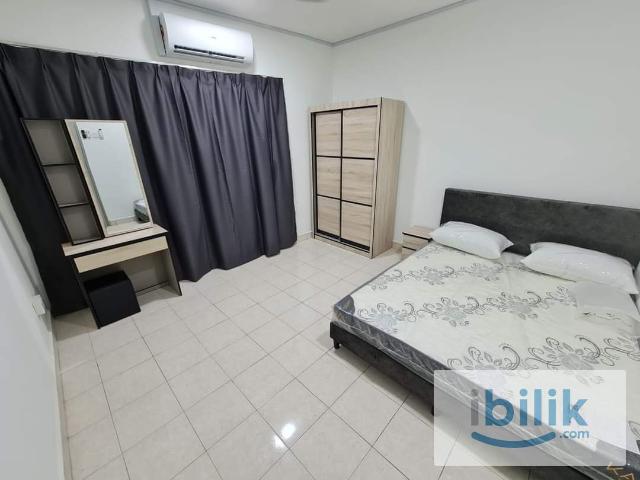 MIDDLE ROOM @ KOTA DAMANSARA