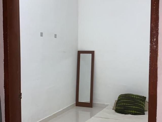 Middle Room Mentari Court Blok C at Bandar Sunway, Petaling Jaya