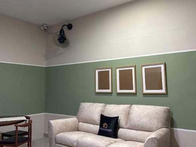 Middle Room | Meta Residence| 300 metres to MRT Putra Permai