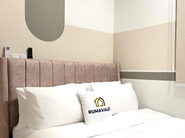 Middle Room | Meta Residence | 300 metres to MRT Putra Permai