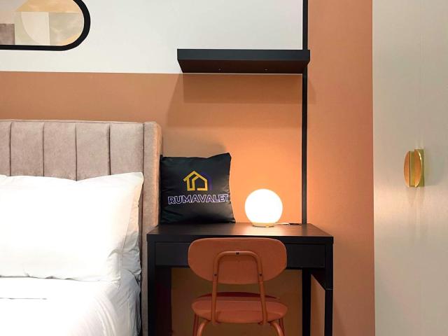 Middle room Meta residence seri kembangan